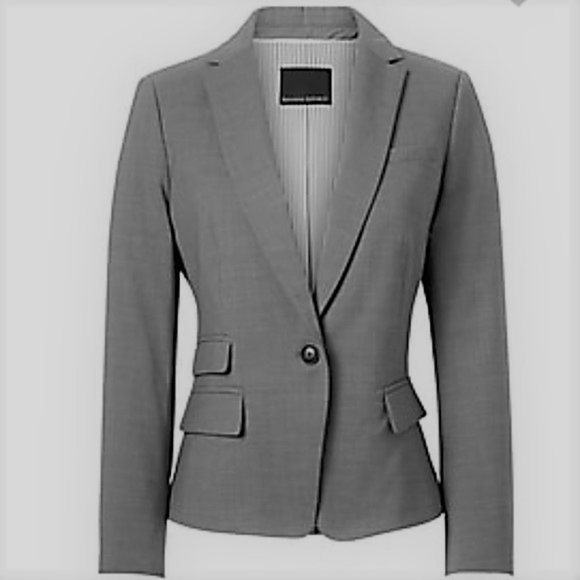Banana Republic Jackets & Blazers - Banana Republic MachineWashable Fitted Gray Blazer